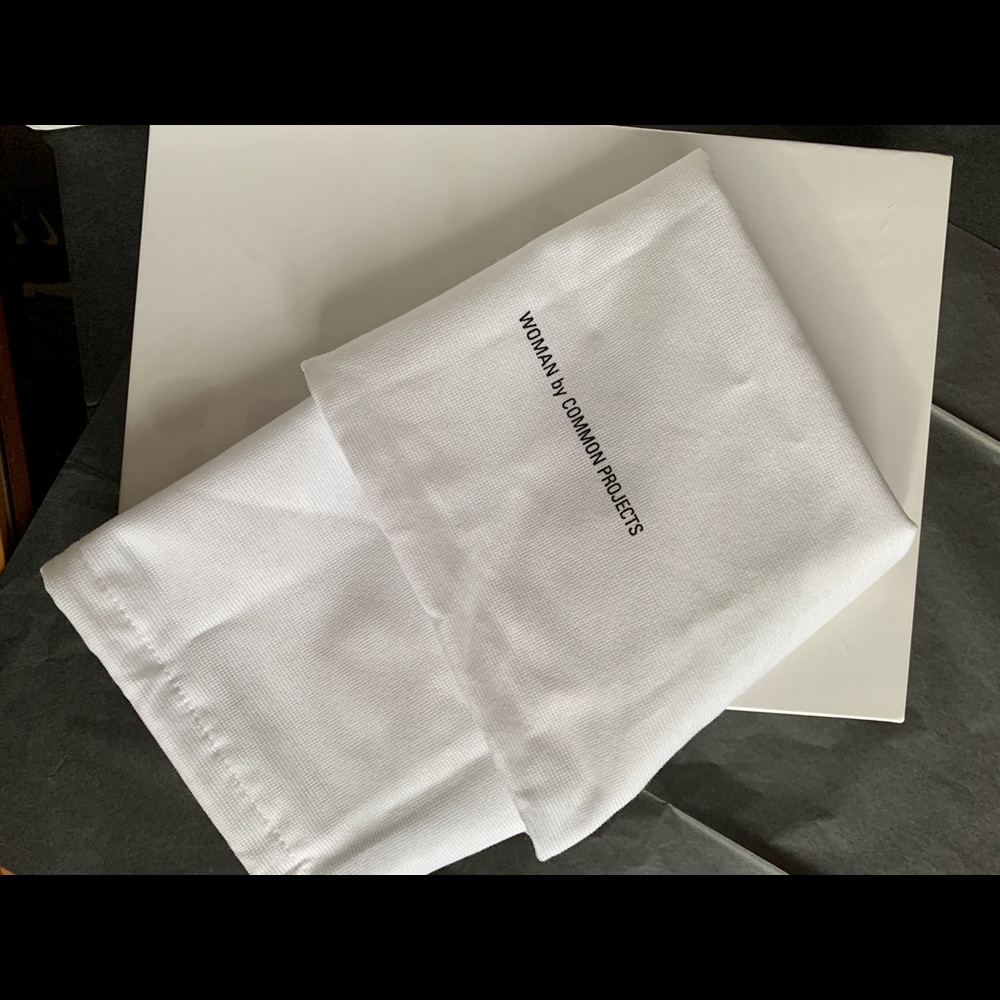Common Projects Suede Booties - Picture 7 of 10